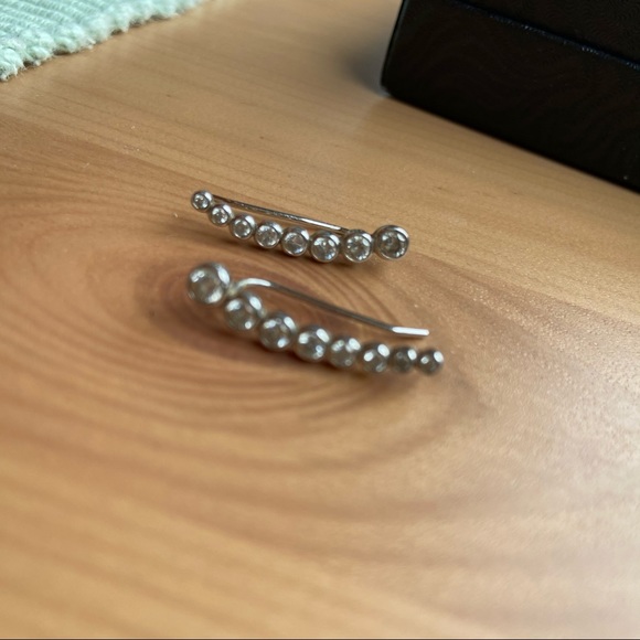 Sterling silver climbers - Picture 2 of 3